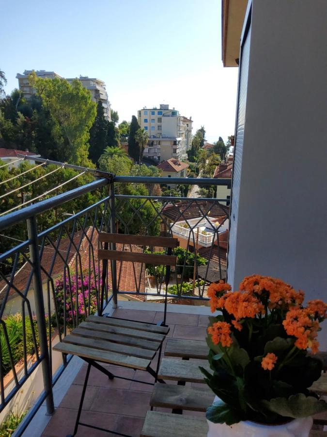Casa Francesca Con Parcheggio Gratuito Apartman San Remo Kültér fotó