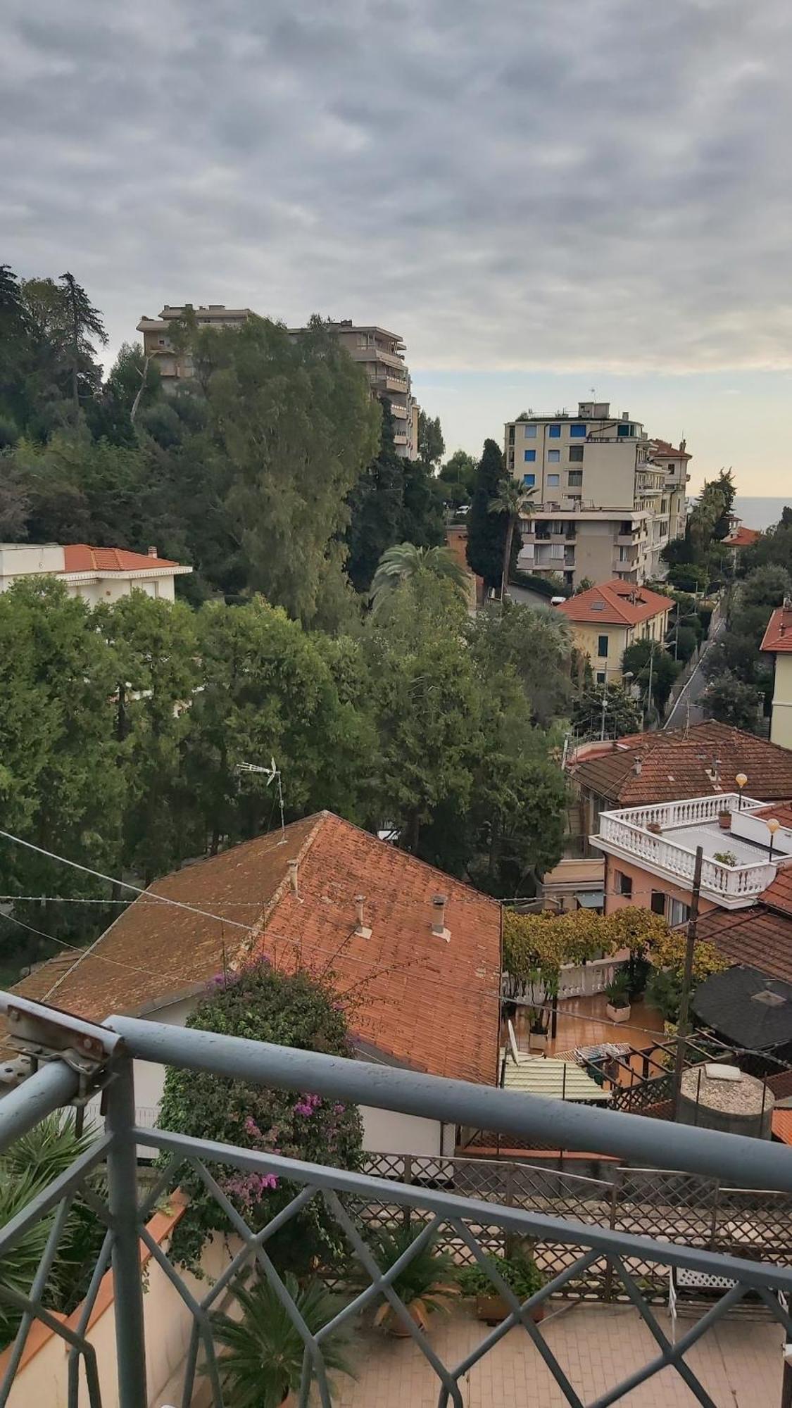 Casa Francesca Con Parcheggio Gratuito Apartman San Remo Kültér fotó