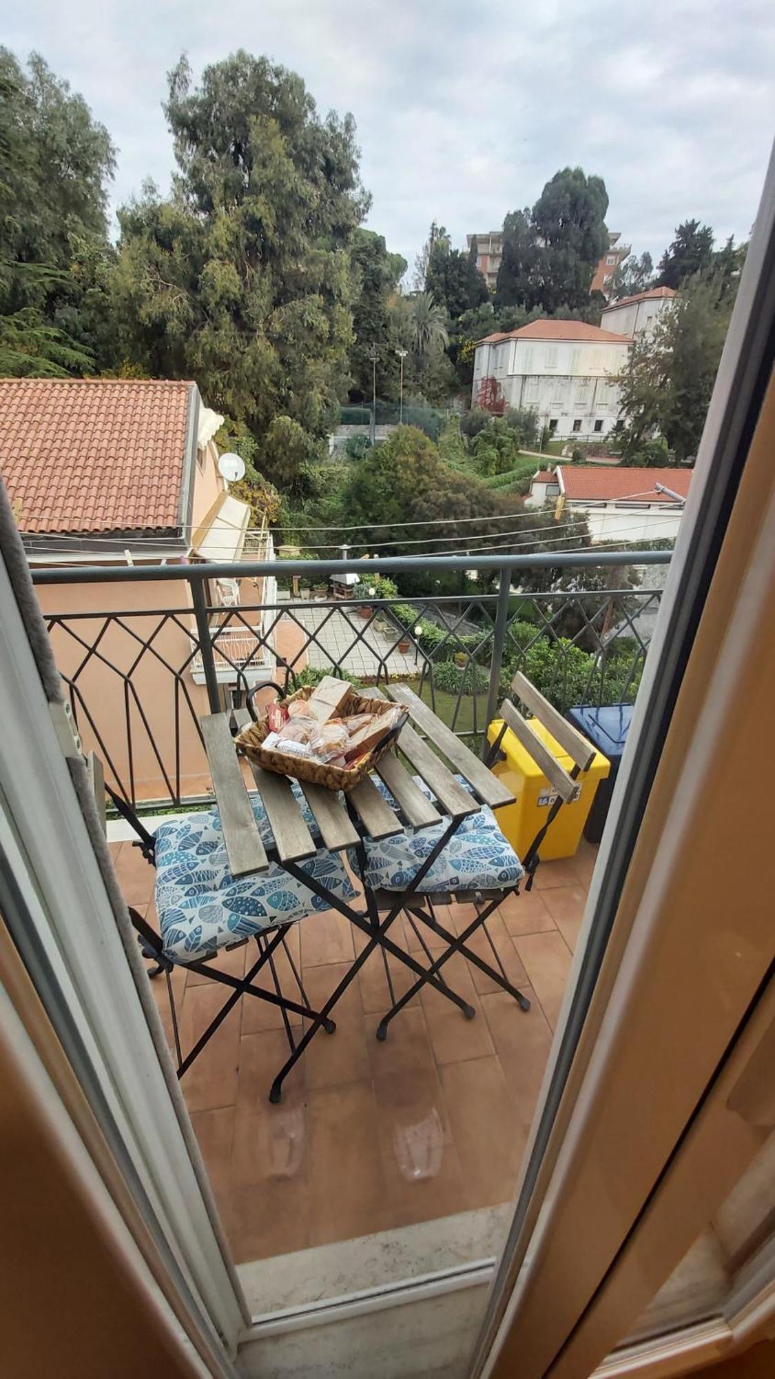 Casa Francesca Con Parcheggio Gratuito Apartman San Remo Kültér fotó