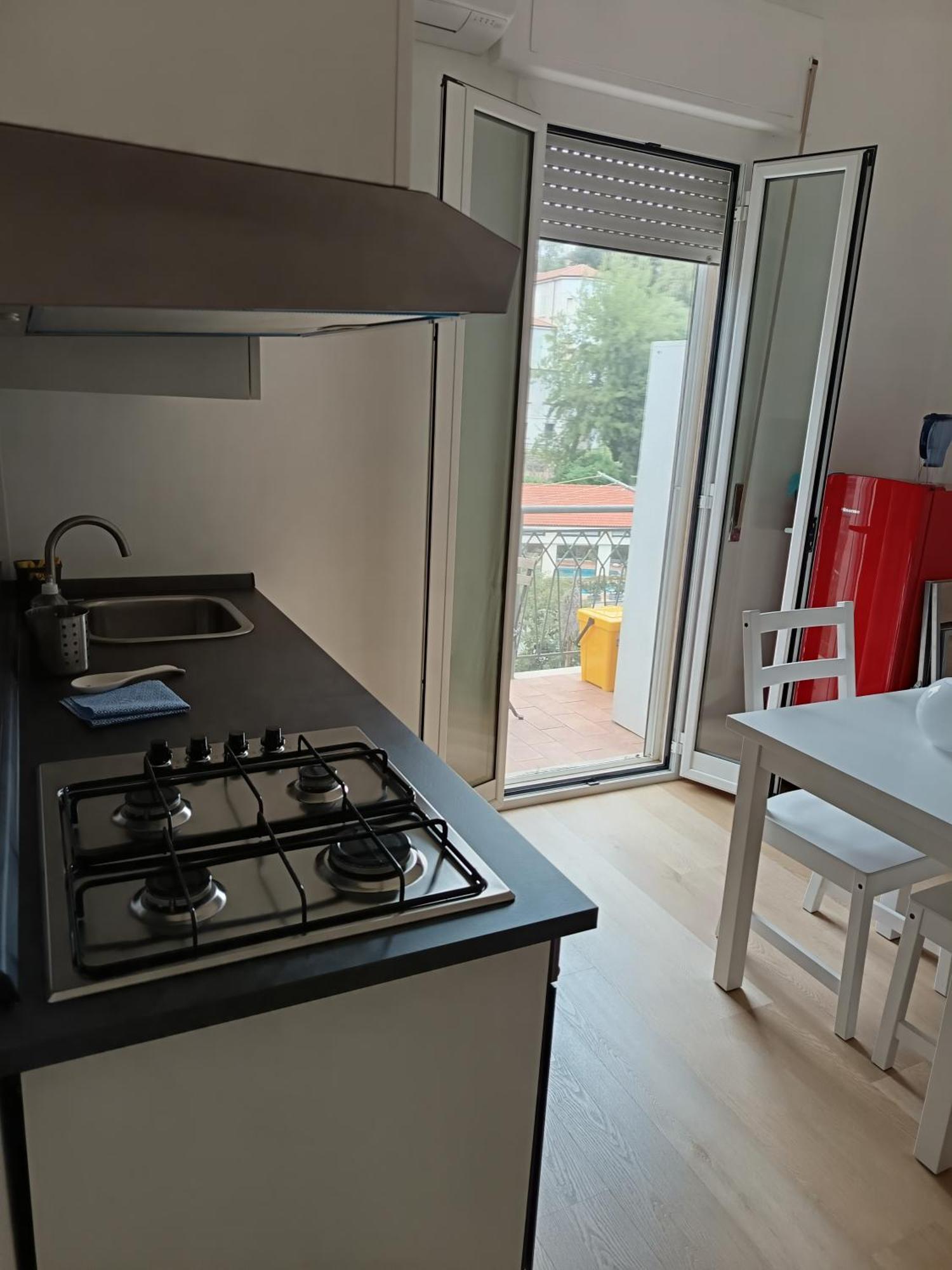 Casa Francesca Con Parcheggio Gratuito Apartman San Remo Kültér fotó
