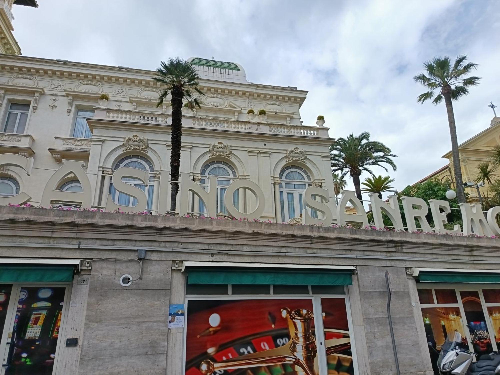 Casa Francesca Con Parcheggio Gratuito Apartman San Remo Kültér fotó